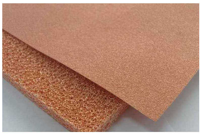 Copper metal foam for battery